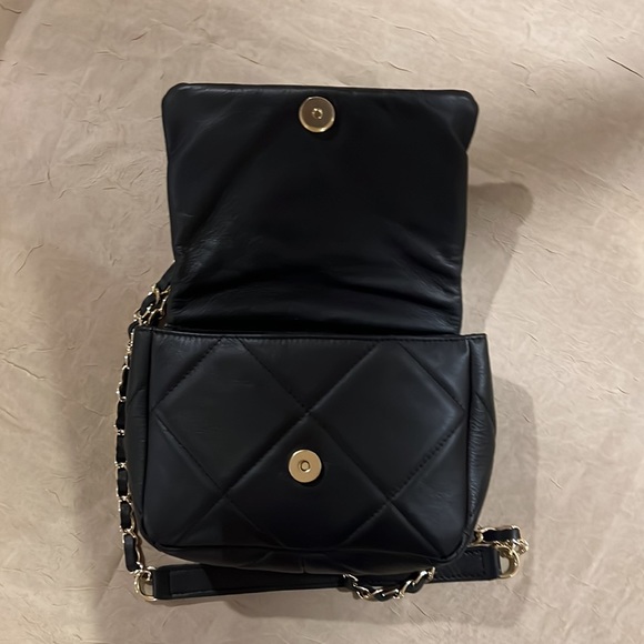 Anna Paola Small Black Quilted Leather Shoulder Bag - Picture 4 of 5